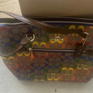 Coach tote with coin purse